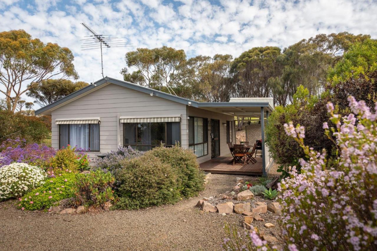 Emu Bay Holiday Homes Exterior photo