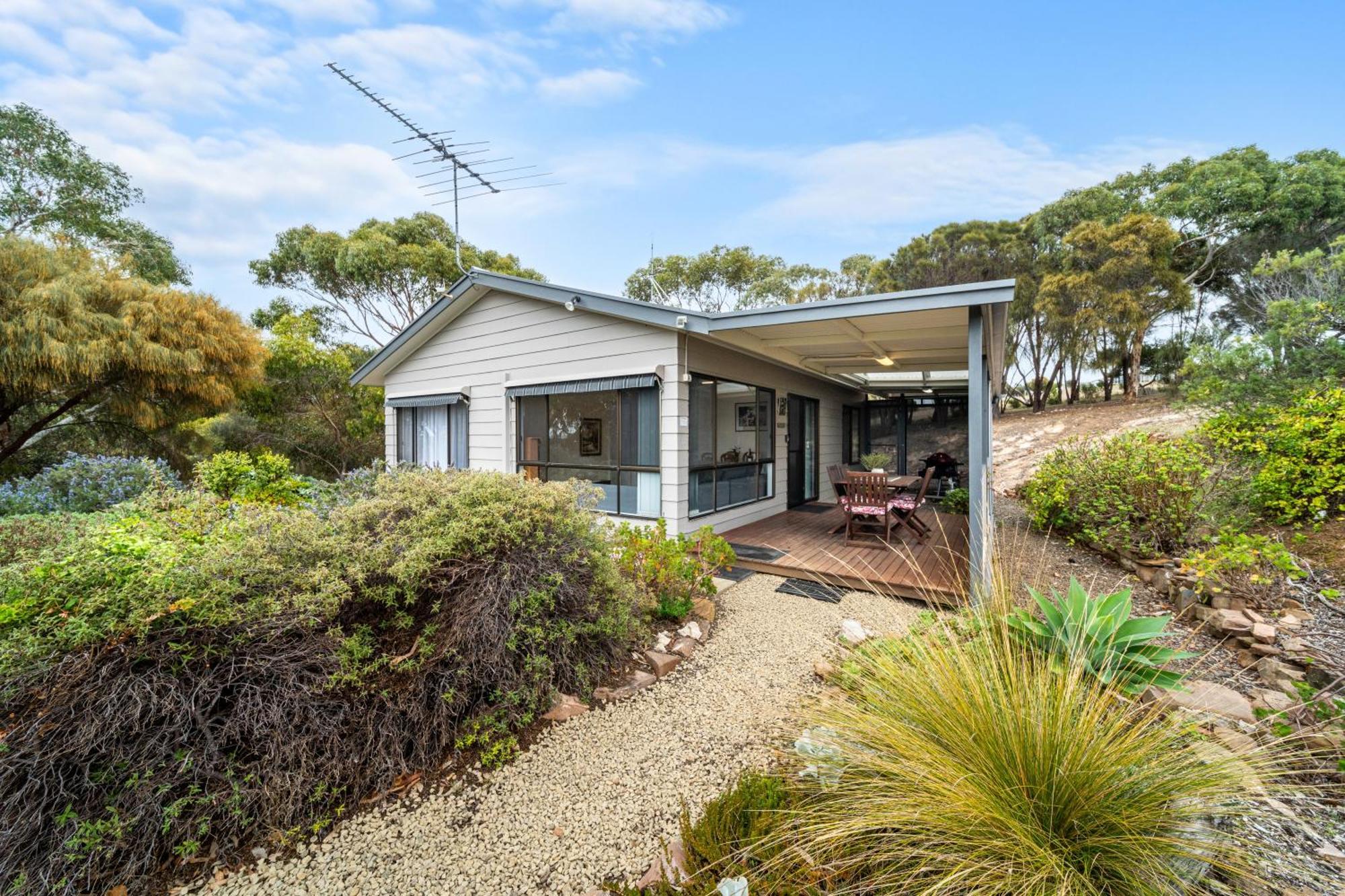 Emu Bay Holiday Homes Exterior photo